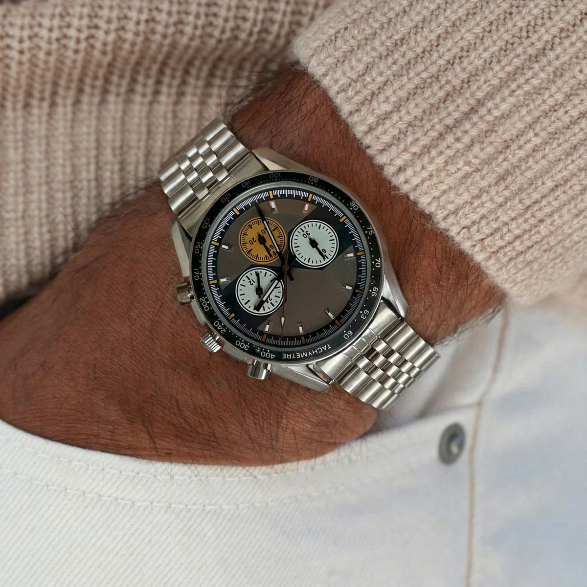 CILOA Rally - steel bracelet on wrist